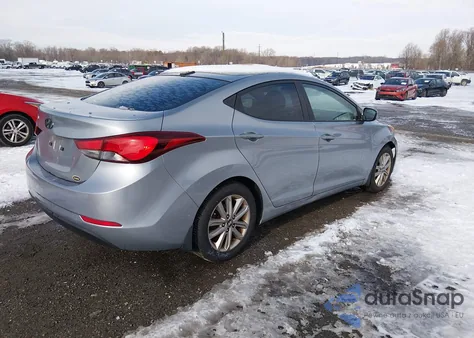 2016 Hyundai Elantra Se z USA, uszkodzony, nr VIN 5NPDH4AE2GH736608